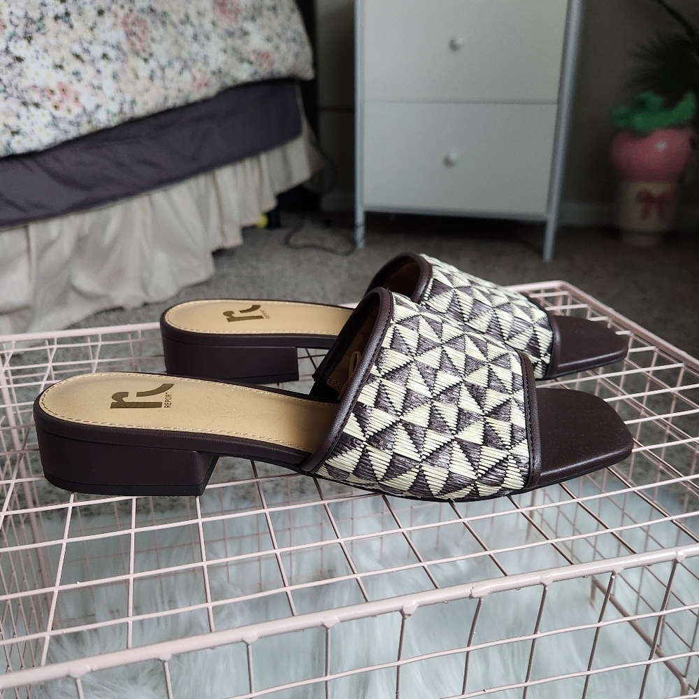 Report Brown and Cream Geometric Slide Sandals